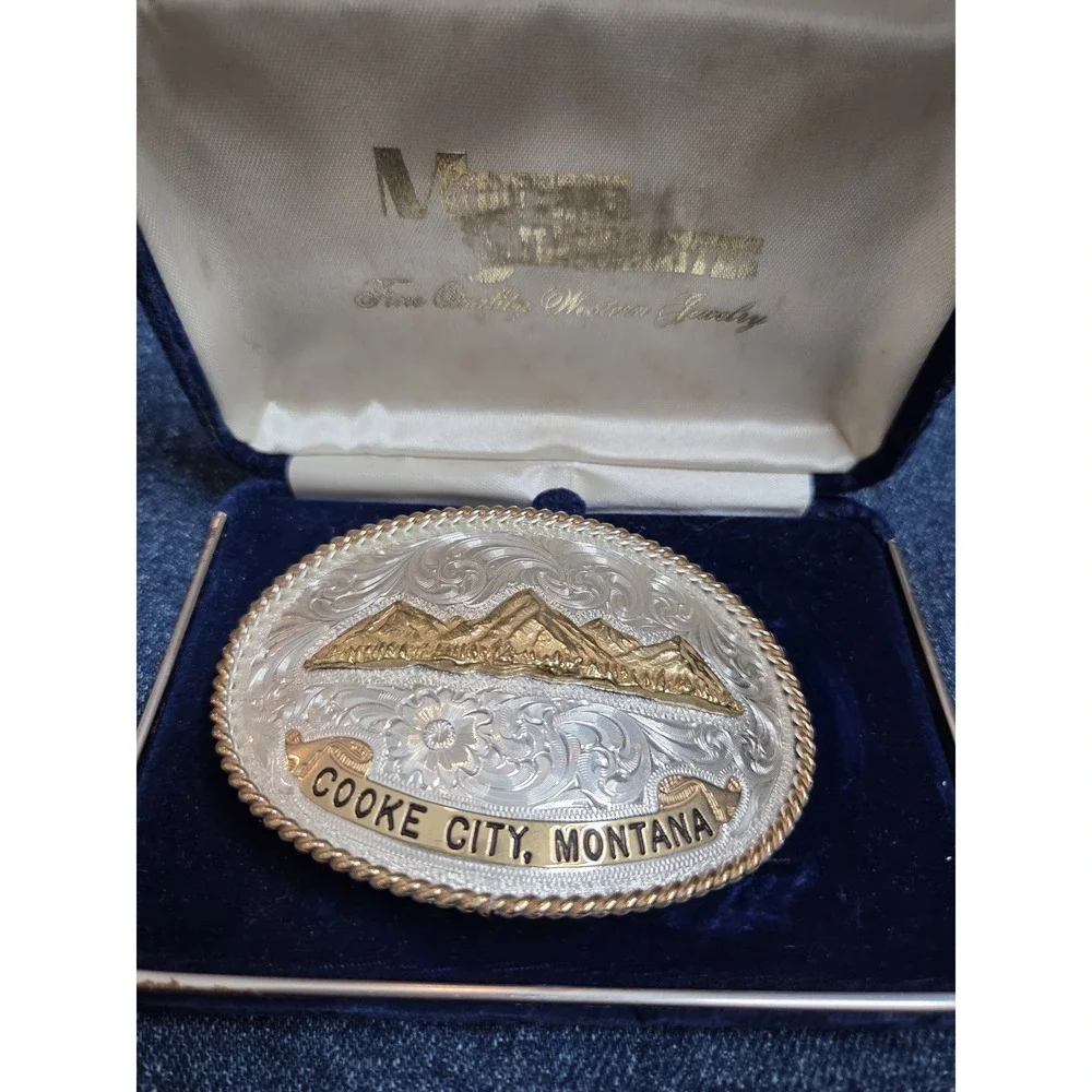 NWT Montana Silversmiths Cooke City 3D Mountain Belt Buckle - In Box